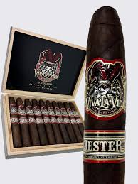 Aj Fern Viva La Vida 5th Ann Jester Flat Belicos Cigar